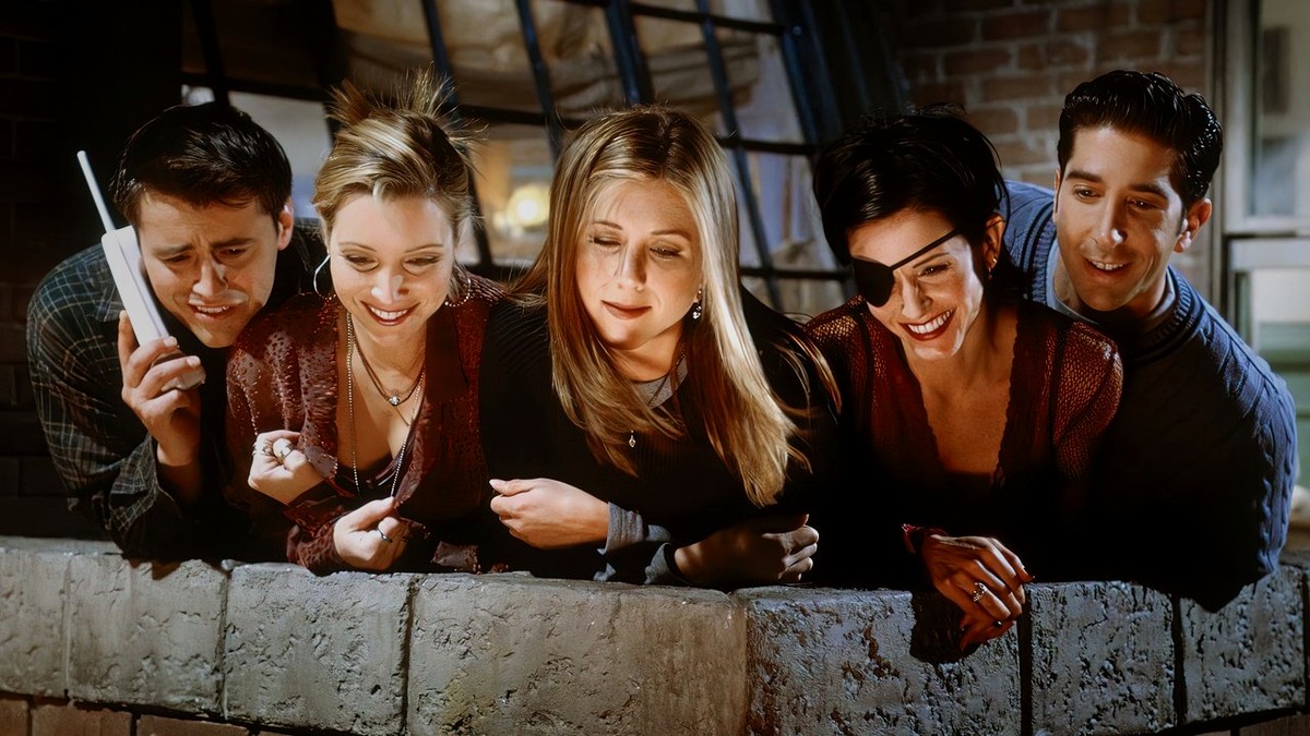 The cast in a later season — Friends in its final stretch