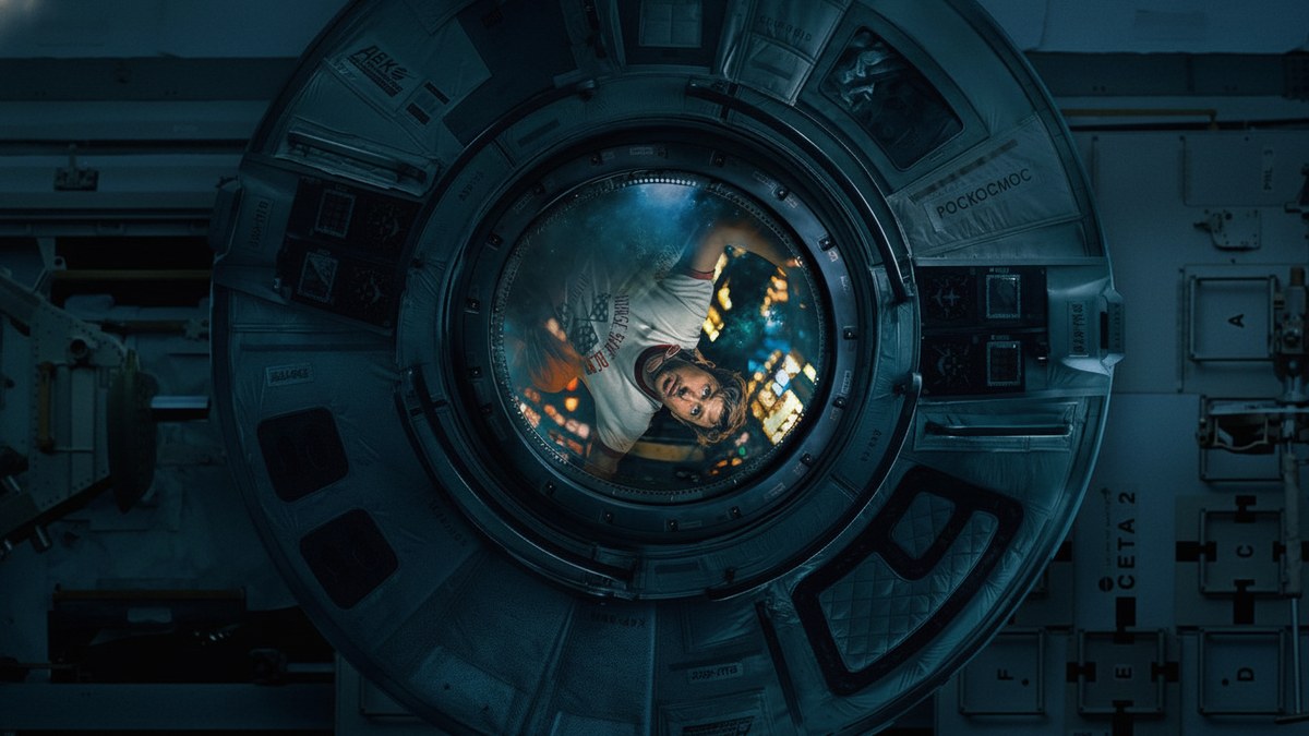 Ryland Grace floating inside the Hail Mary's cupola module